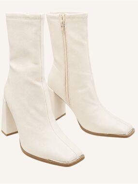 Chinese Laundry Marvin Cream Stretch Square Toe Block Heel Boots NIB Size 7
